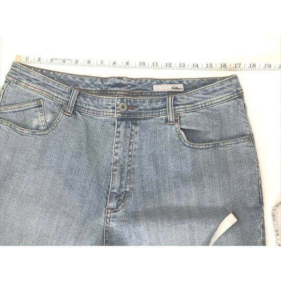 Chico's Platinum Jeans Size 3 Capri - Picture 6 of 6
